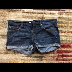 Levi’s Cutoff Jean Shorts